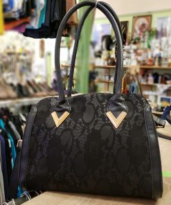 Női műbőrtáska - Fekete csipkével kombinálva