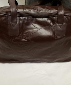 Női, barna színű bőr utazótáska