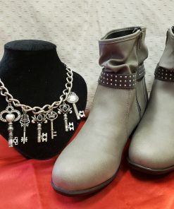 Női bokacsizma 42-es