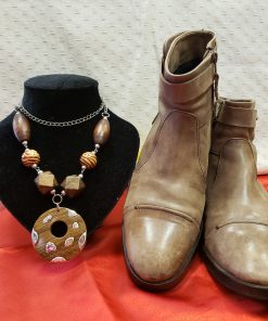 Női bőr bokacsizma 39-es