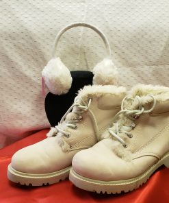 női bélelt bokacipő 40-es