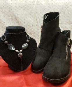 női velúr bokacsizma 40-es